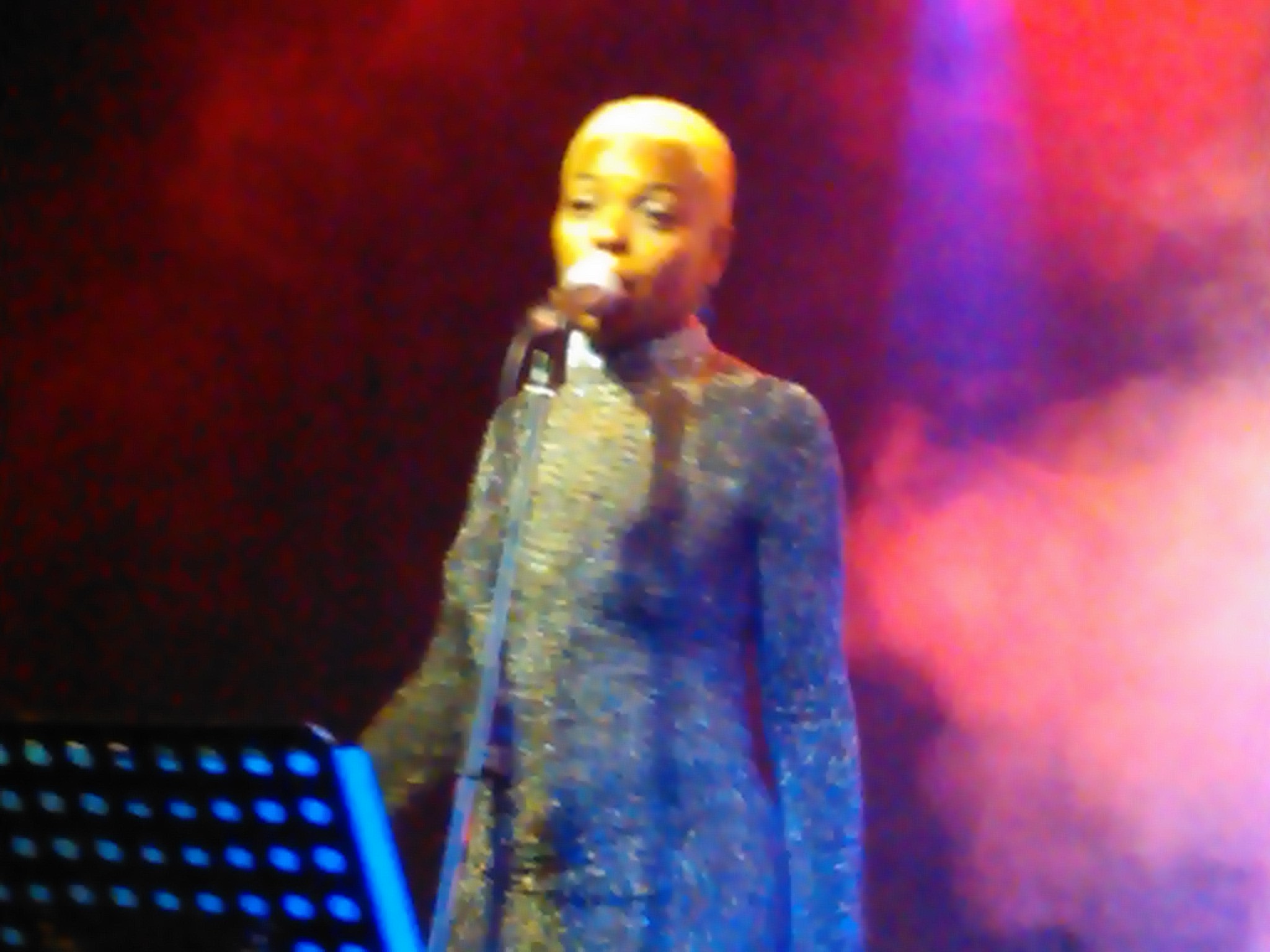 Suzette Moncrief voz Lito Blues Band